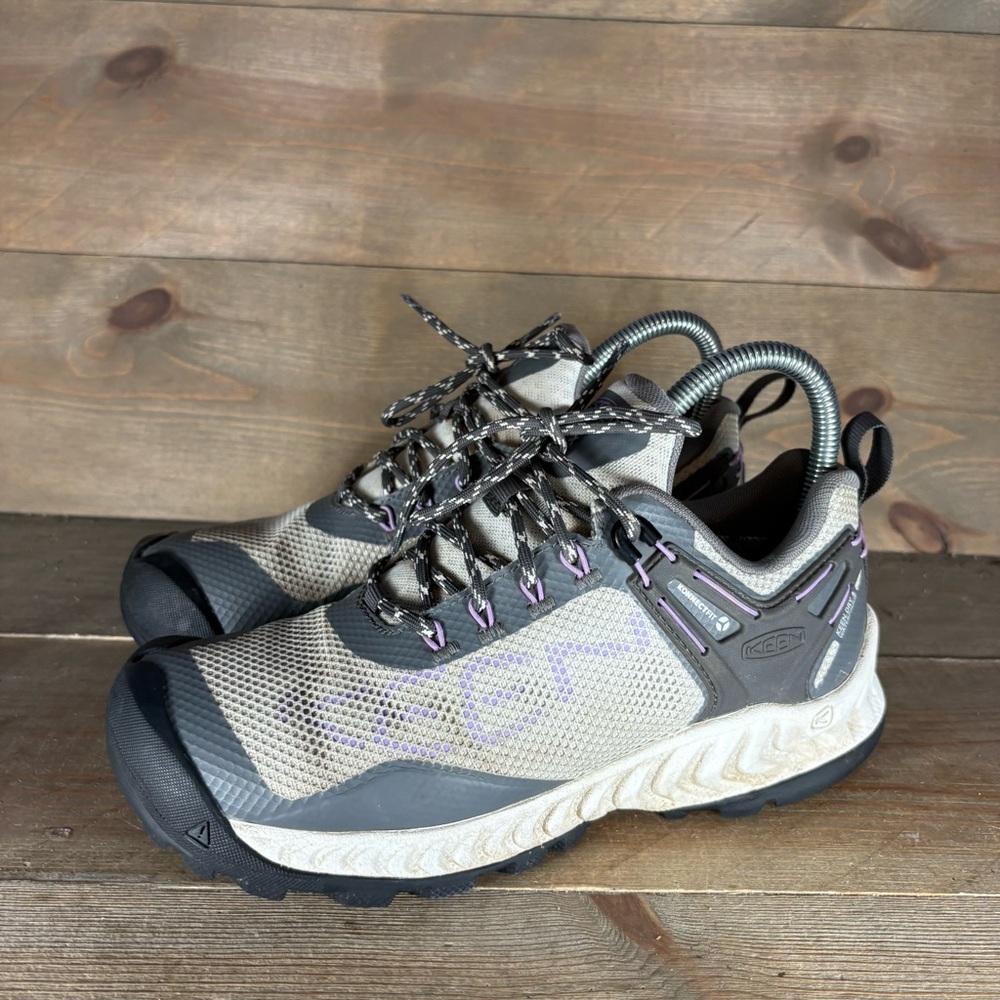 keen NXIS EVO womens size 7 shoes gray athletic waterproof hiking sneakers